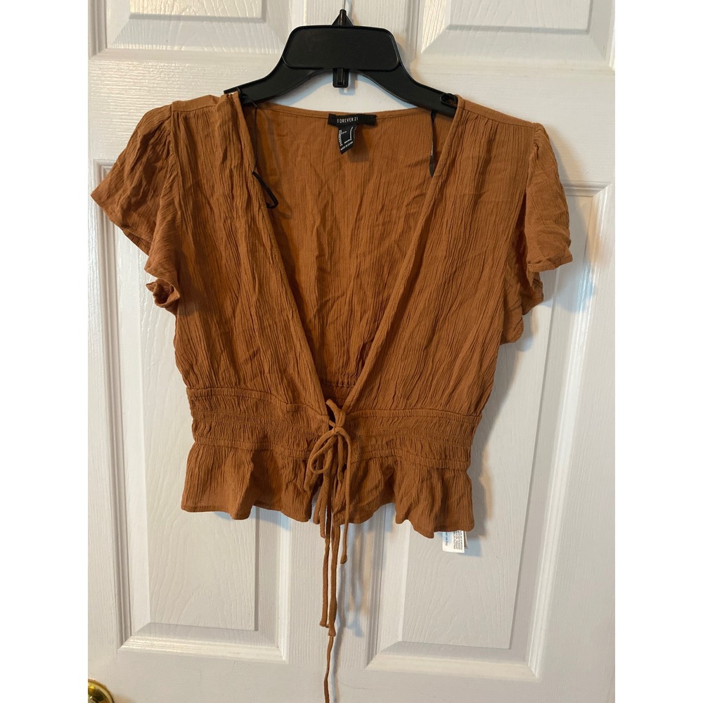 Forever 21 Rust Brown Crinkle Crop Top Smocked Waist Tie Front Flutter Sleeve S